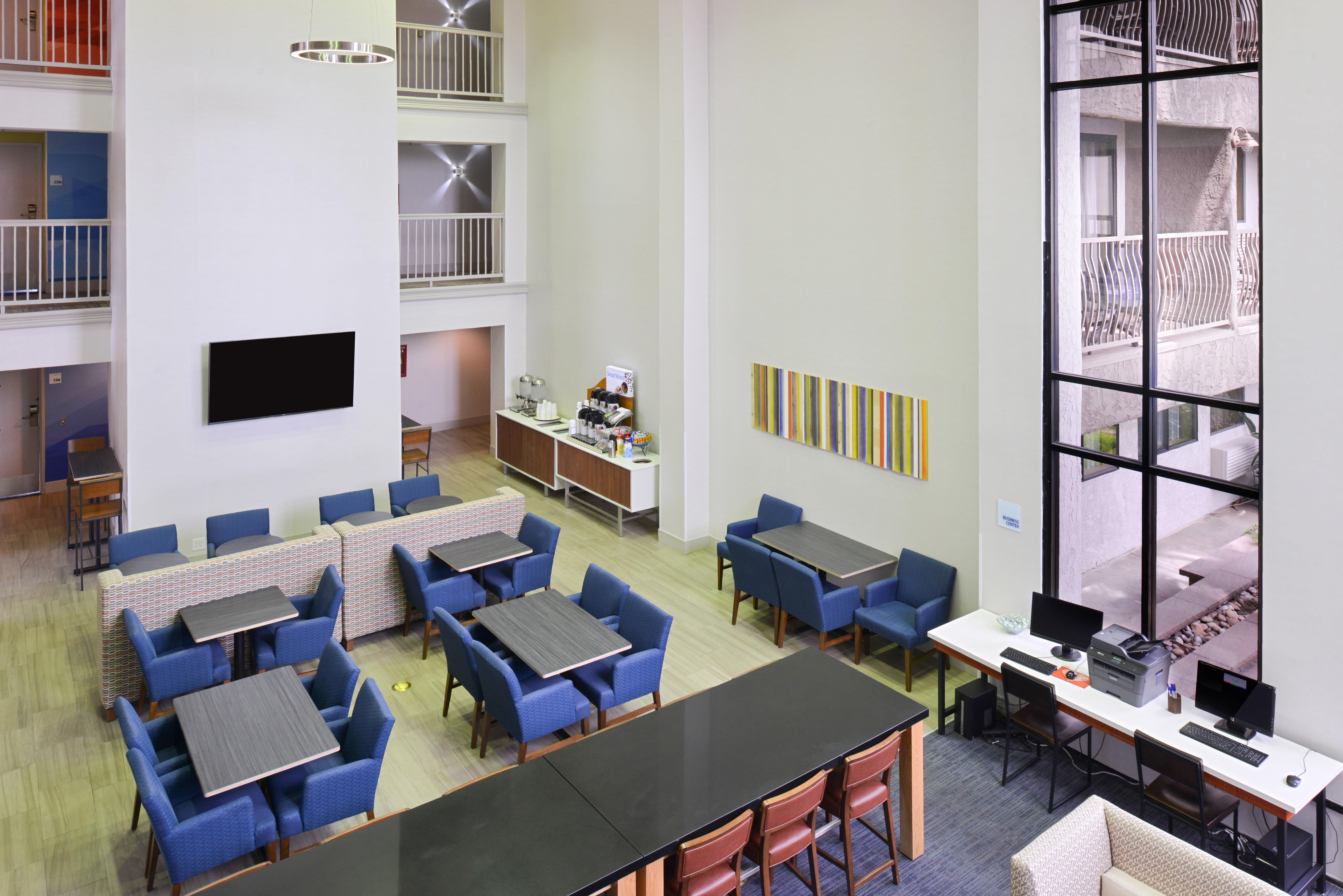 Holiday Inn Express Palm Desert By Ihg Экстерьер фото
